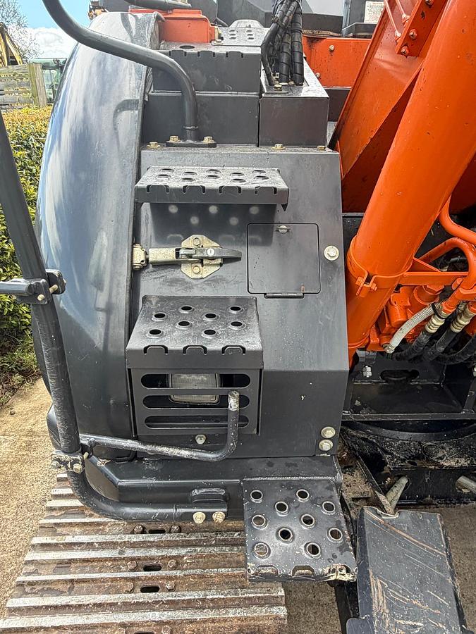 Used 2020 Hitachi ZX135US-6 Crawler Excavator 