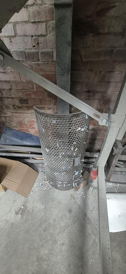 Used Granulator With Bag staind