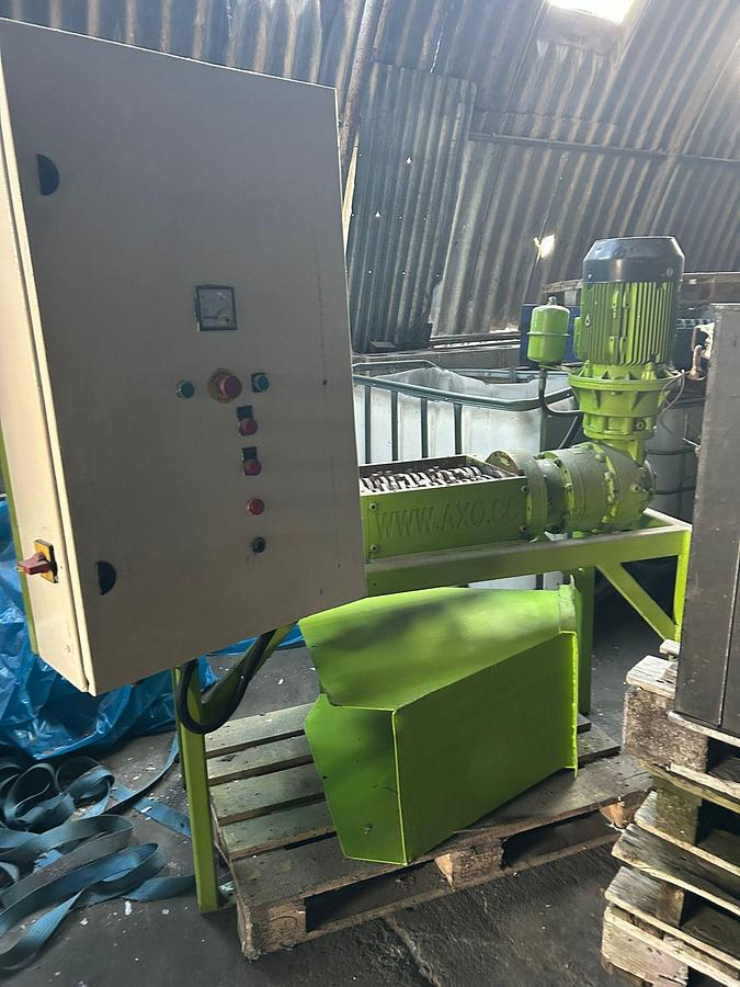 Used 2009 AXO WM 408-12 E Electric Shredder