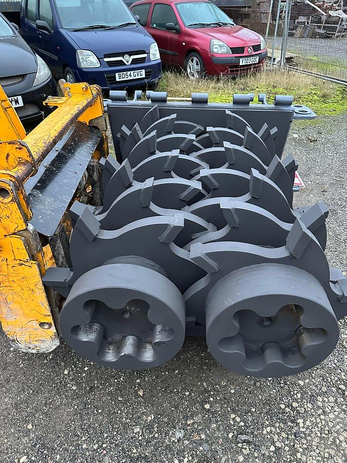 Used 2022 Komplet Krokodile Tracked Slow-Speed Shredder