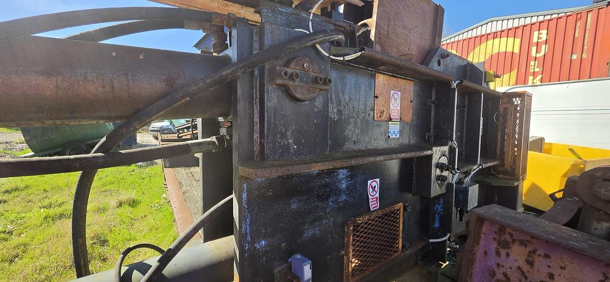 Used McIntyre Recon Sodre 9 Baler