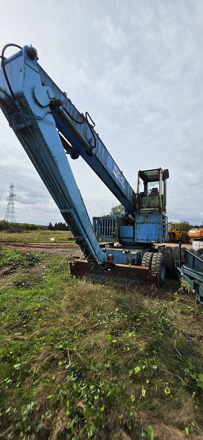 Used 2002 Fuchs MHL 330