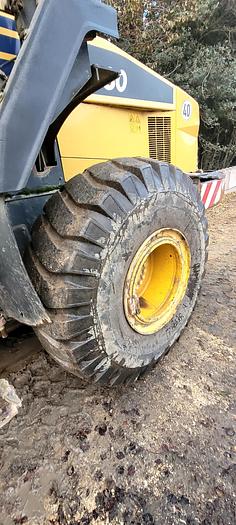 Used 2014 Komatsu WA380 Wheeled loader