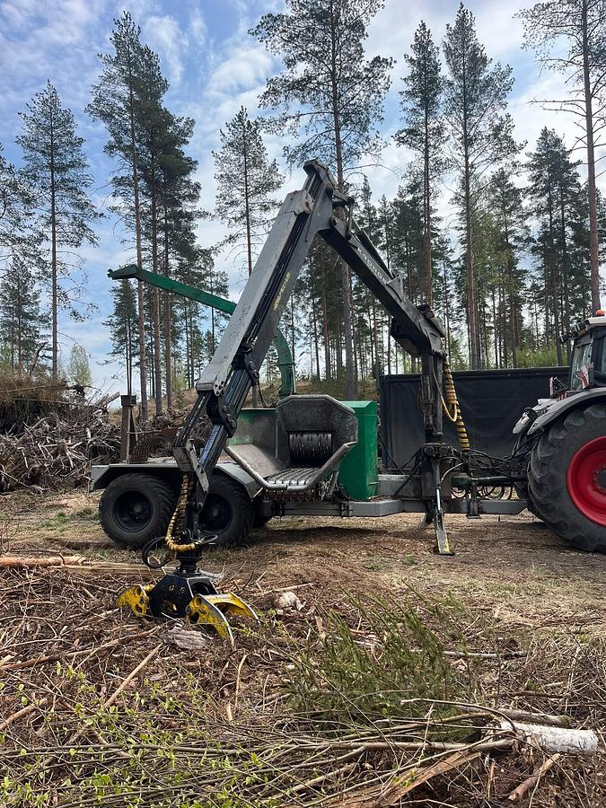 Used 2006 Kesla 4560 Forestry Wood Chipper Shredder