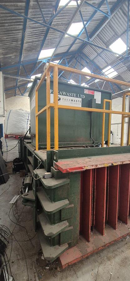Used Pakawaste LD 60 CC Baler