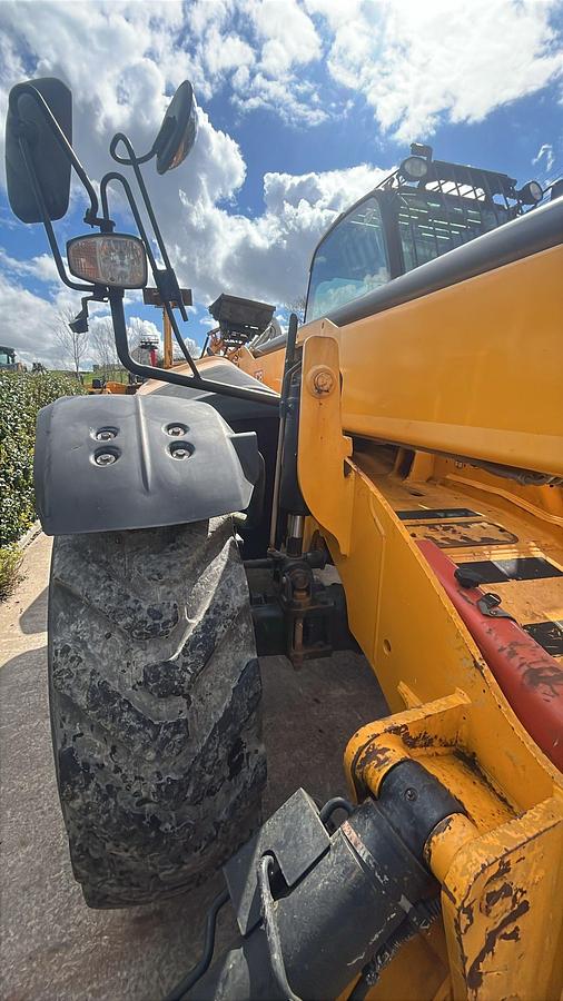 Used 2016 JCB 540/140 Telehandler