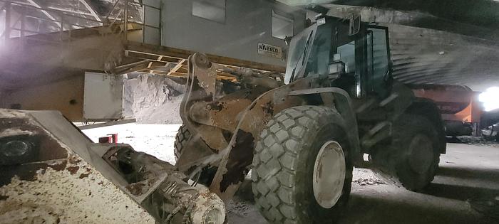 Used 2007 Case 821E Waste spec loader