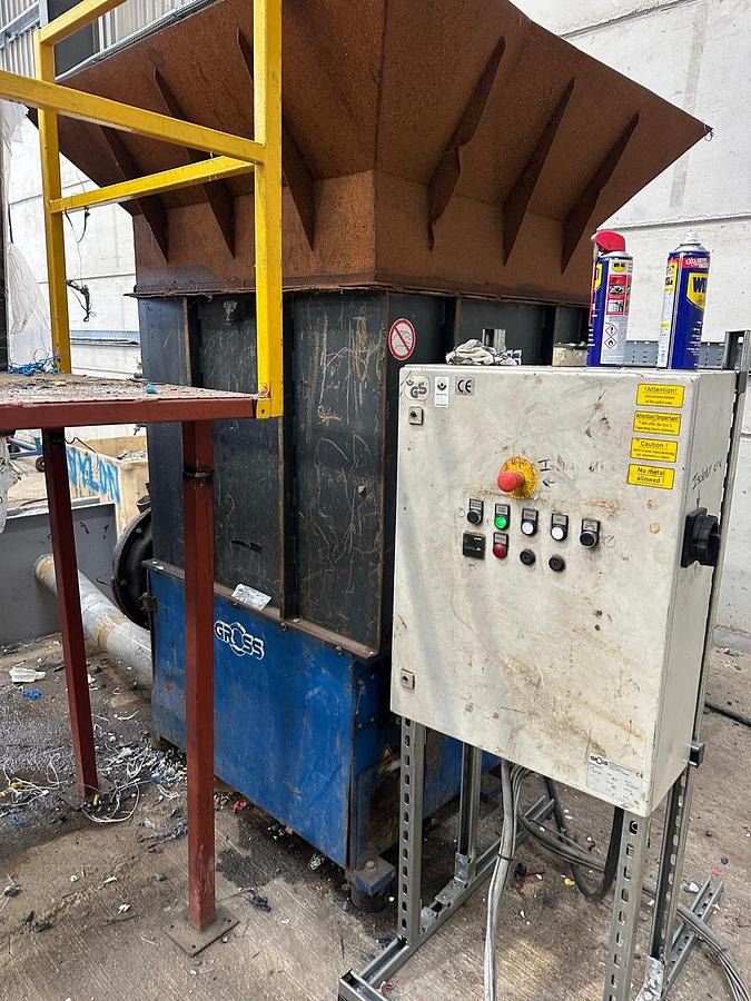 Used 2014 Gross GAZ 102 Single-Shaft Shredder