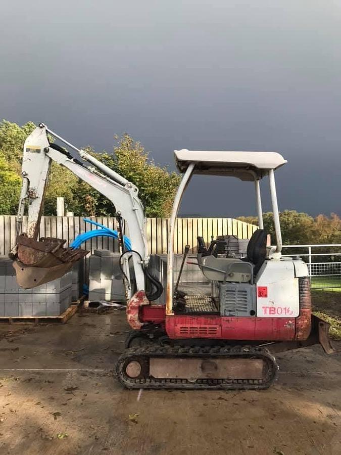 Used 2019 Takeuchi TB016 Mini Excavator 
