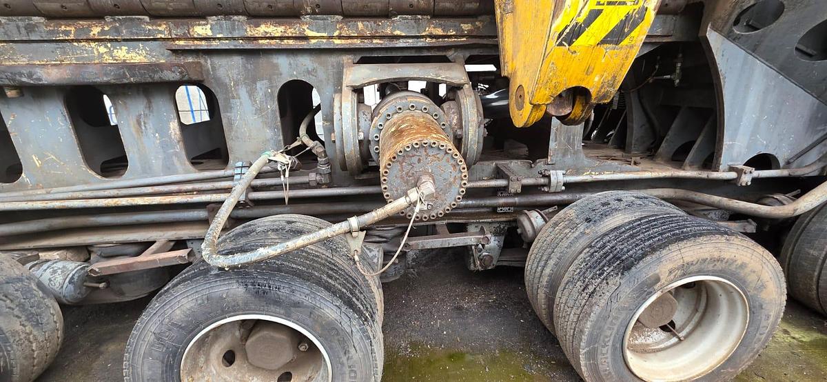 Used 2010 Lefort Mobile 600 Shear Baler