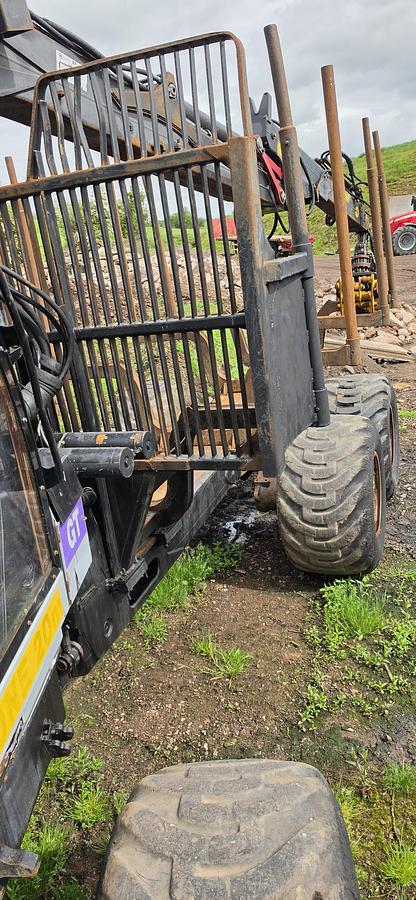 Used Logset 8F GT Forestry Forwarder