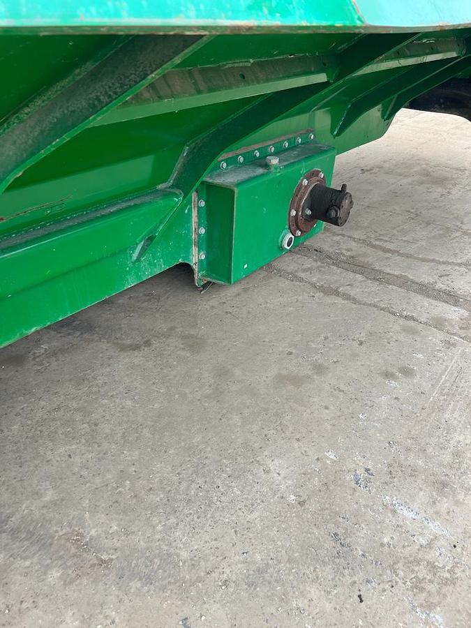 Used 2019 McCloskey J40 Crusher Vibrating Grizzly Unit