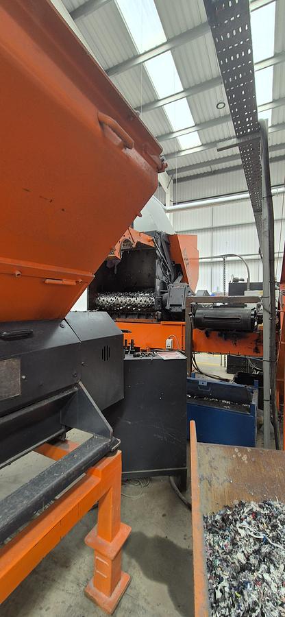 Used 2020 Untha Shredding and Granulation line