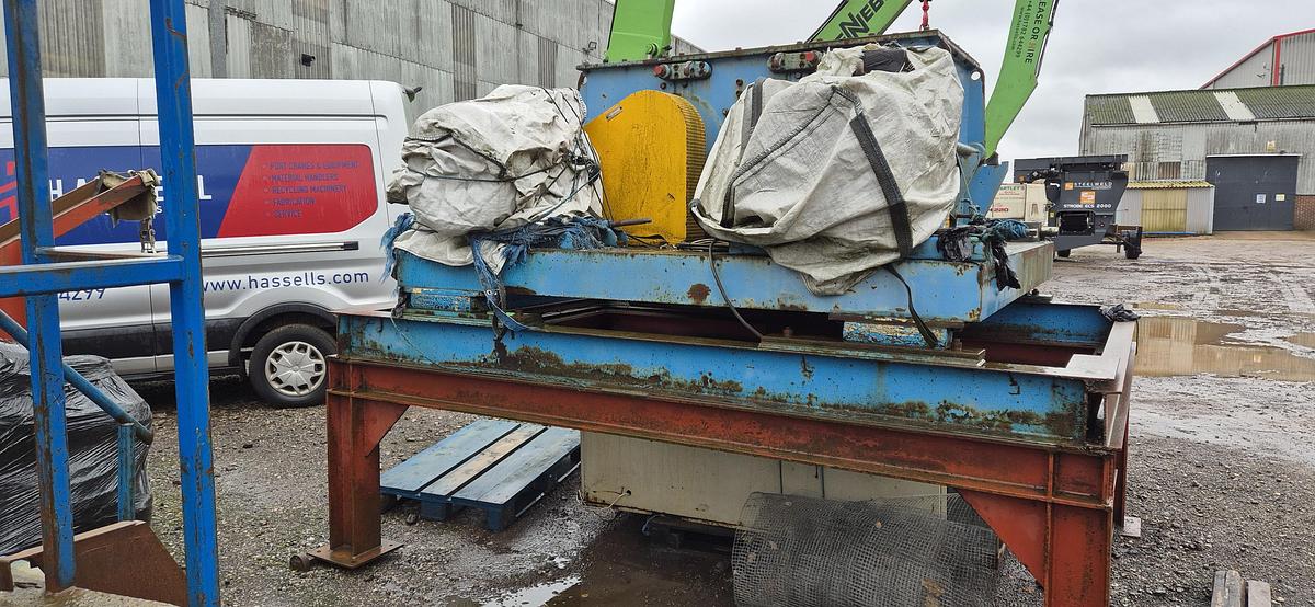 Used Herbold 650/750 hammer mill