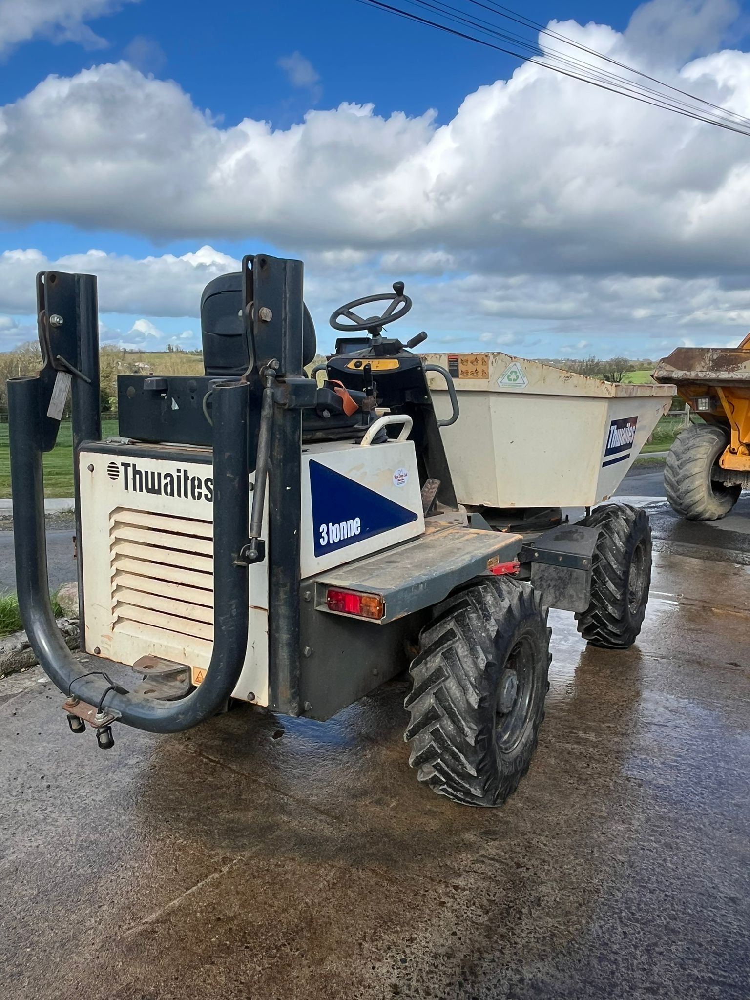 Used 2019 Thwaites 3 Tonne Dumper Truck