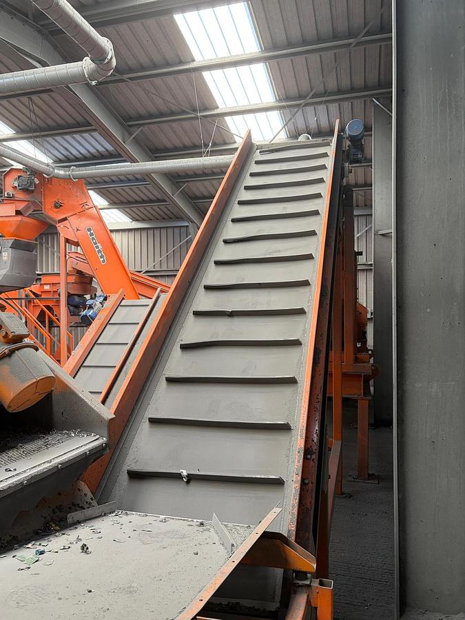 Used 2011 Eriez  X NM-40 magnets and Rear Earth drum