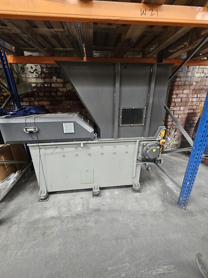 Used 2022 Genox V600 Single-shaft Shredder