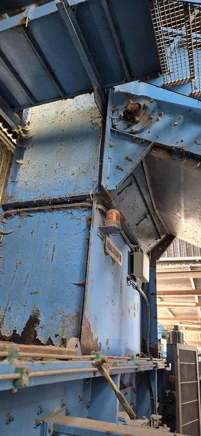 Used PAAL DONKON 500 Fully Automatic Baler & Cross Wrap Wrapping System