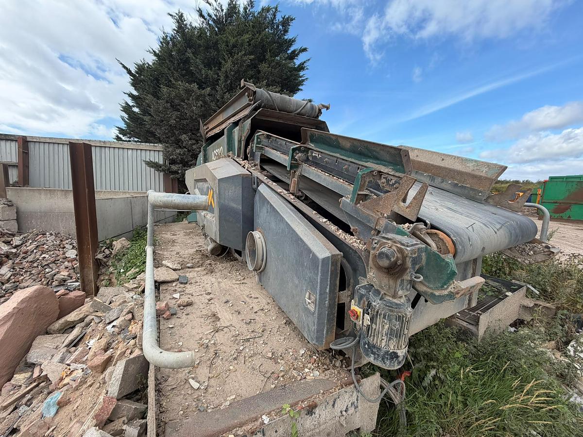 Used 2014 M&K Density air Separator ASC242