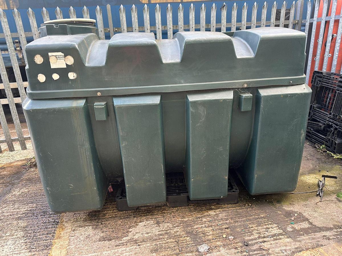 Used BT2500 Titan 2500ltr Diesel Tank