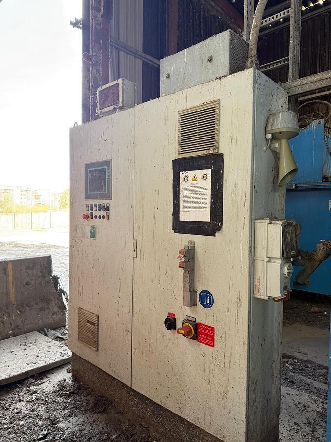 Used Cross Wrap CWD 2200 LW Automatic Bale Wrapper