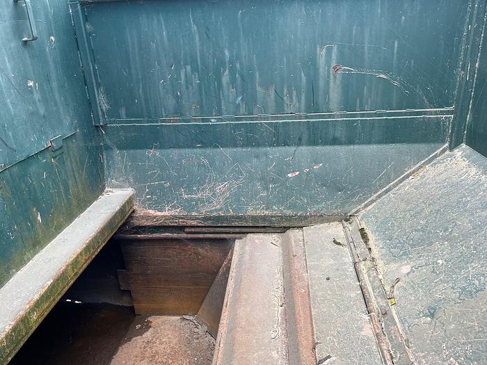 Used 2012 Thetford International fully enclosed compactor