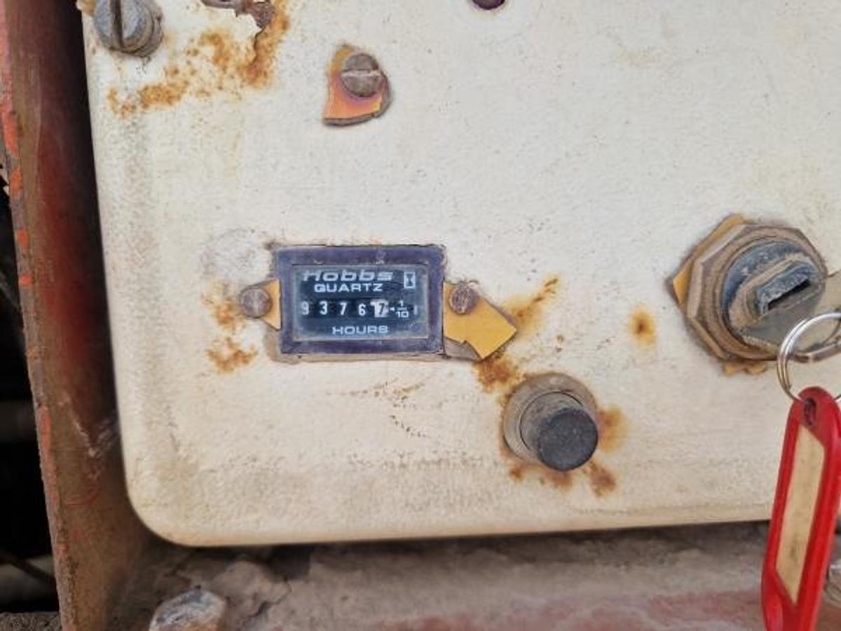 Used 1999 Extec Robotrac 2 Way Tracked Screen Screener