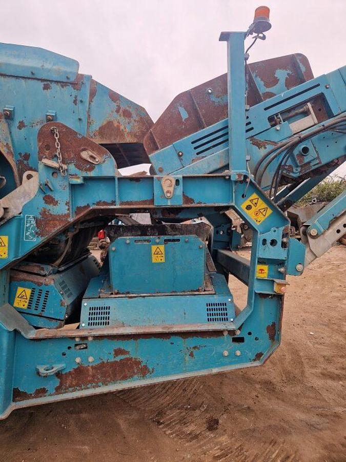 Used 2013 Powerscreen Warrior 1400X Scalping Screen