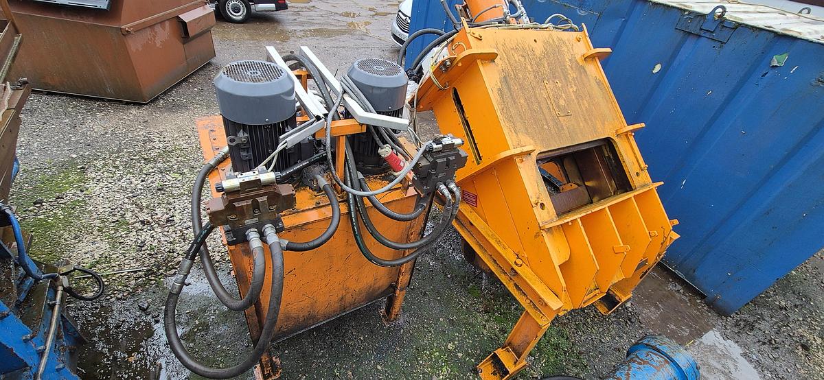 Used Monarch Engineering Ltd 960 Shear