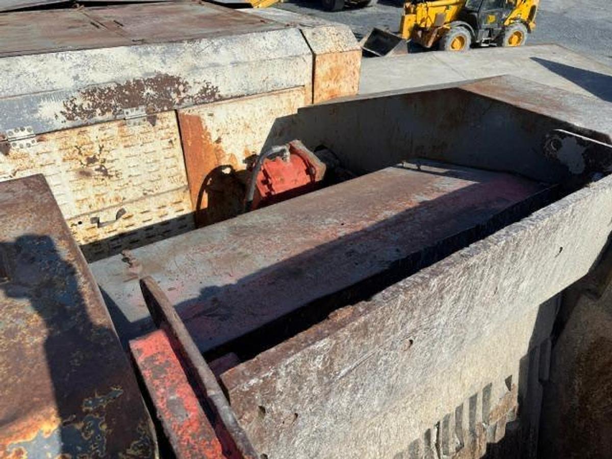 Used 2009 Sandvik QJ 340 Jaw Crusher