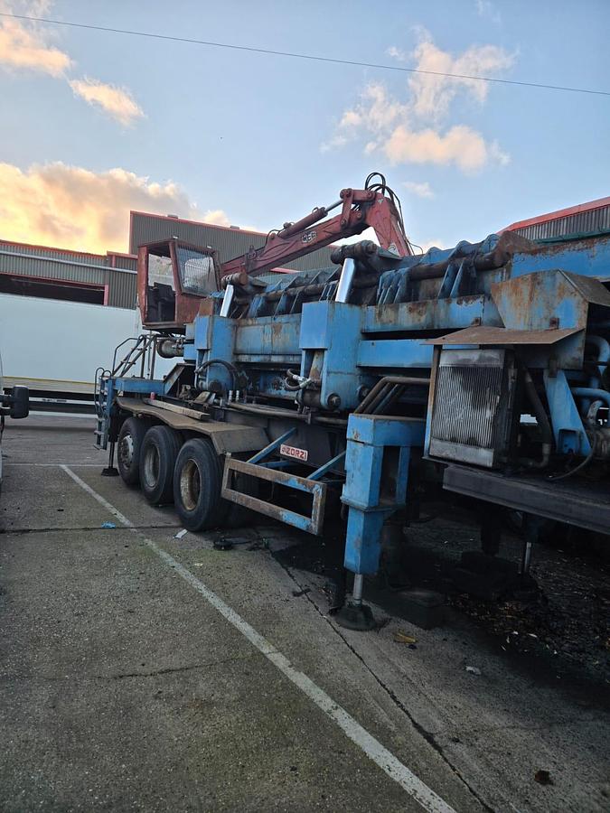 Used 2004 Lollini AL500 Car Baler with Grab