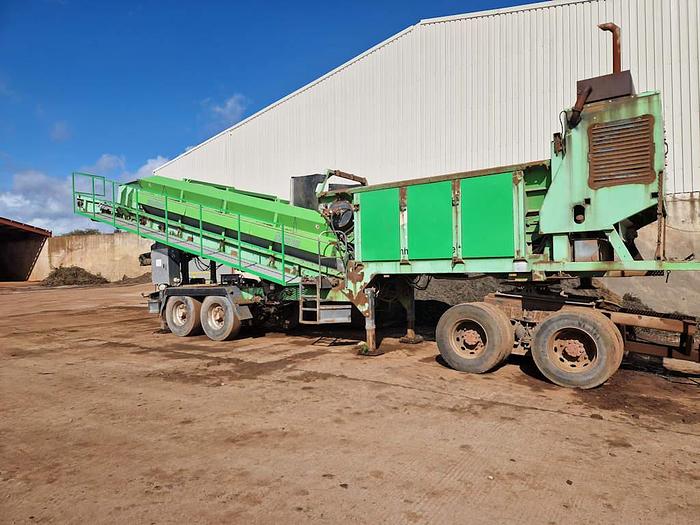 Used 2009 Neuenhauser 2F Mobile Star Screen W/2022 10mm Star Deck 