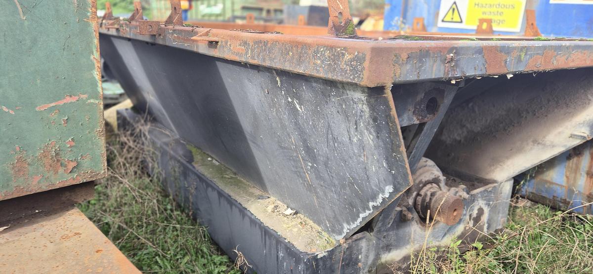 Used 2018 M & J 2000 static