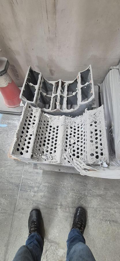 Used 2006 Untha RS 30 Four Shaft Quad Shredder