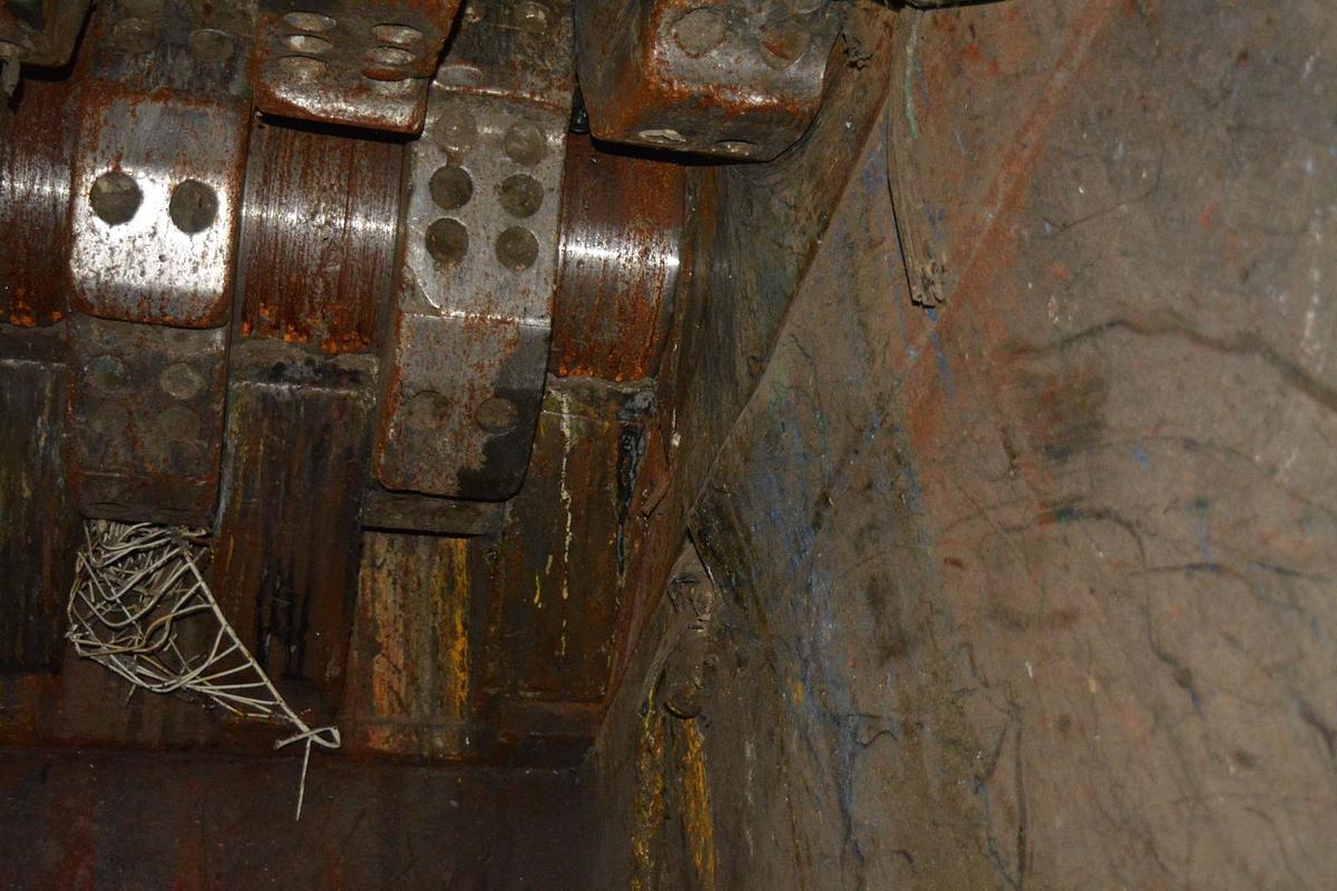 Used 2008 CFI BF 3008 Industrial Twin-shaft Shredder