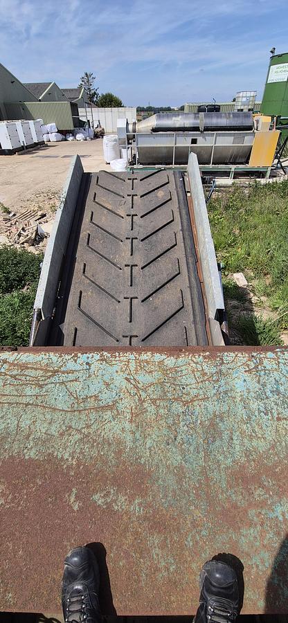 Used 2009 Powerscreen Powershredder 1800