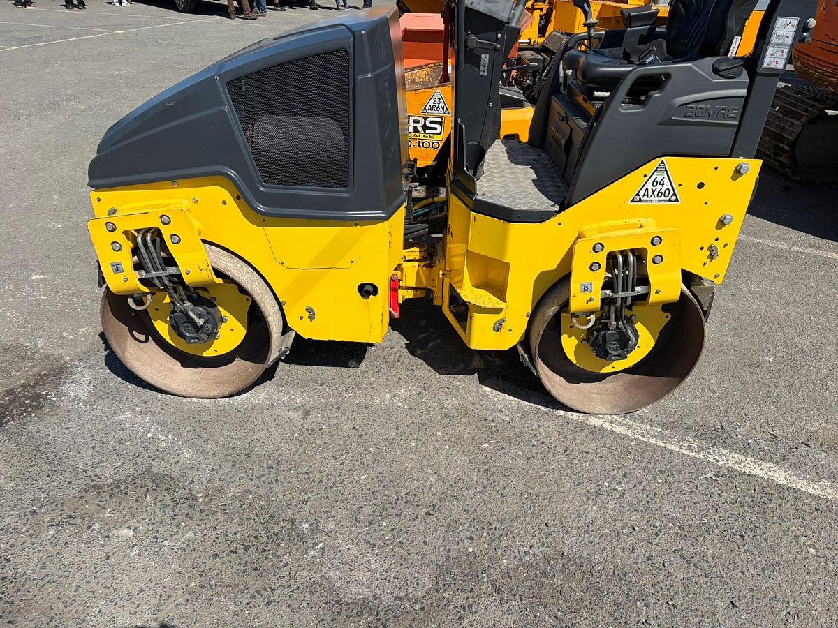 Used 2019 Bomag BW 120 AD-5 Tandem Roller Compactor