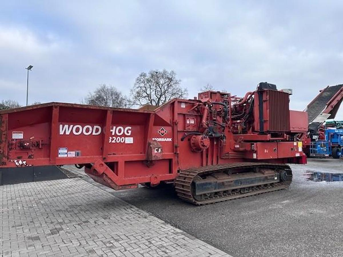 Used 2016 Morbark 3200 Wood Hog Horizontal Grinder Shredder