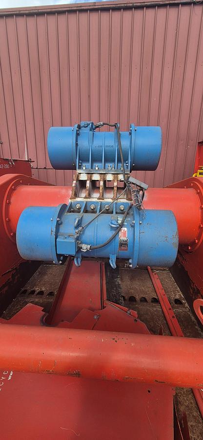 Used 2009 ViPower Finger Screen and shaker feeder