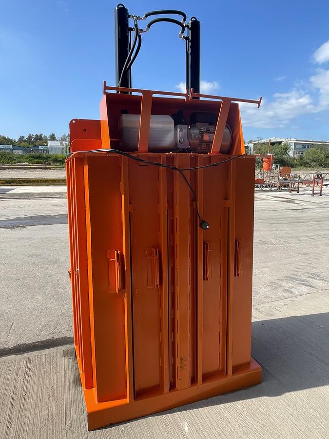 Used 2019 CK International CK151 Vertical Baler 