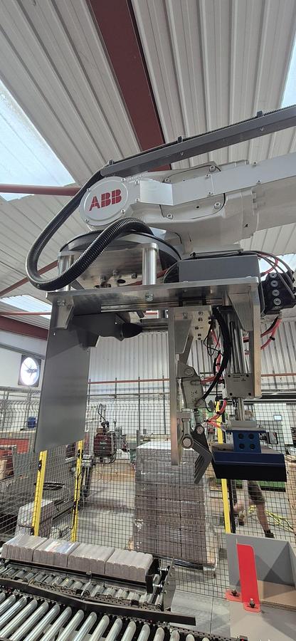 Used Wood Briquette Automatic Case Packing & Handling System