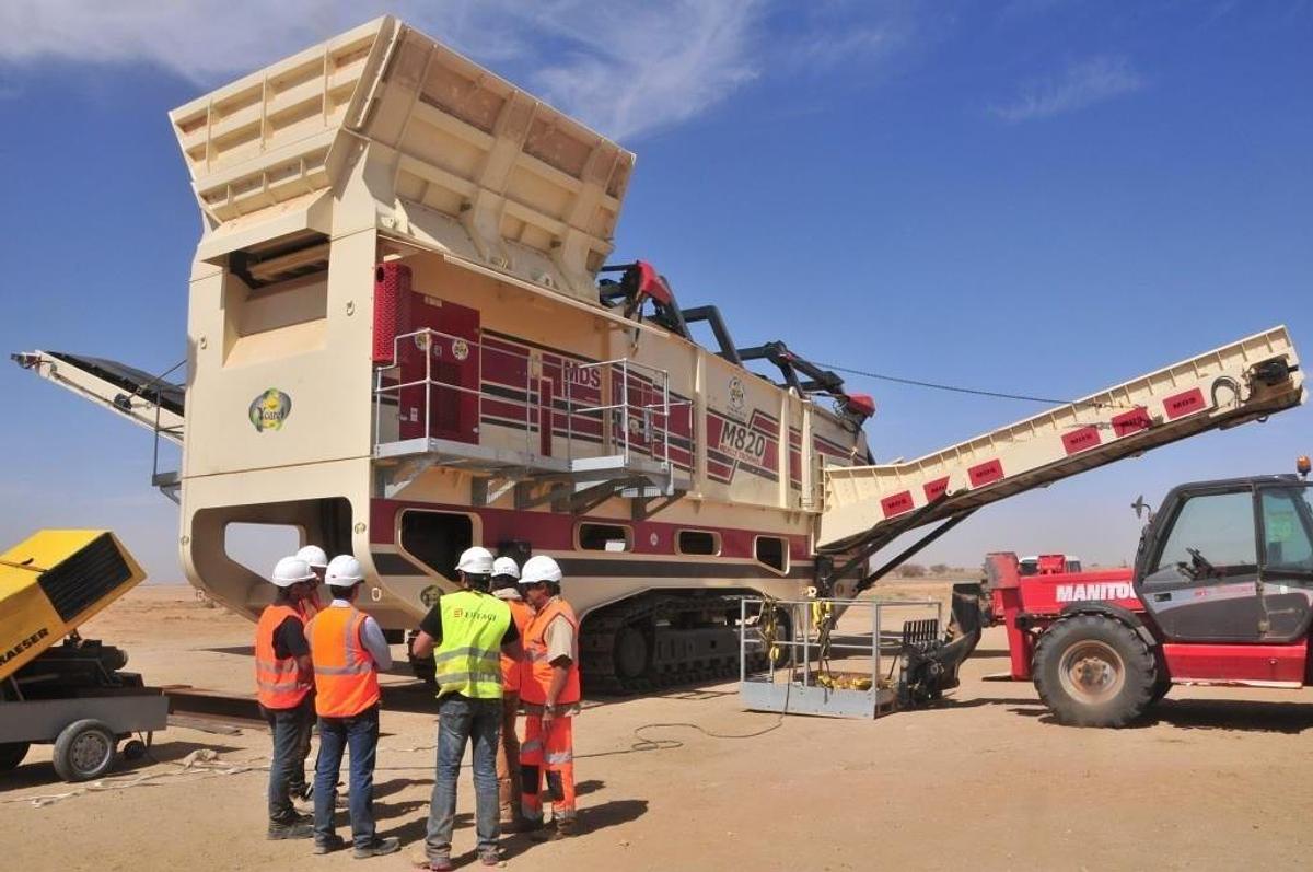 Used 2019 Terex MDS M820 Tracked Trommel Screen Screener