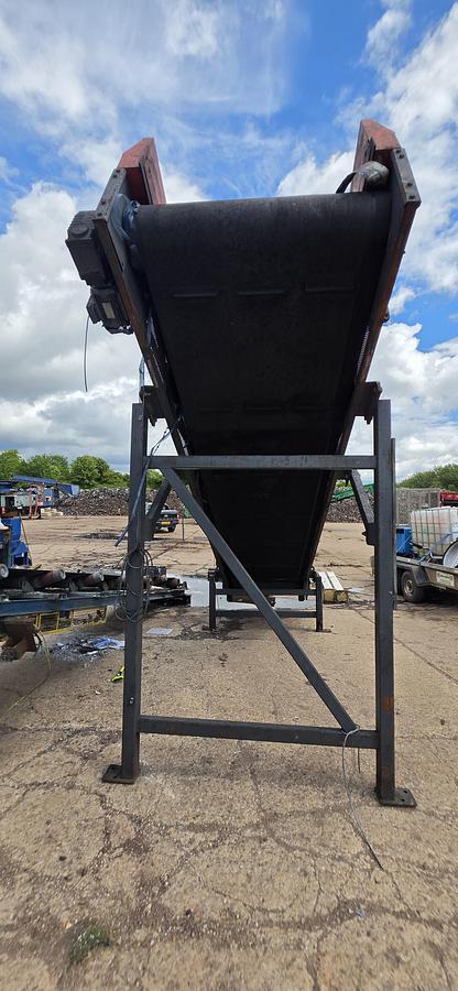 Used Conveyor inclined 6m