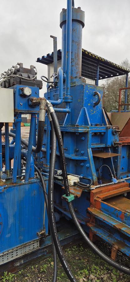 Used Harris TGS 3 Ram baler