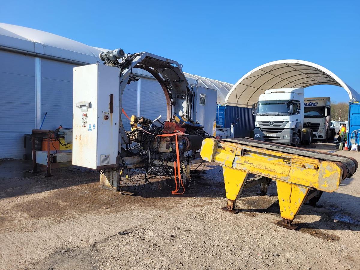 Used Cross Wrap CWD 2200 LW Automatic Wrap Baler