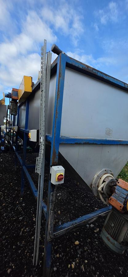Used 2020 Float Sink Tanks x 2