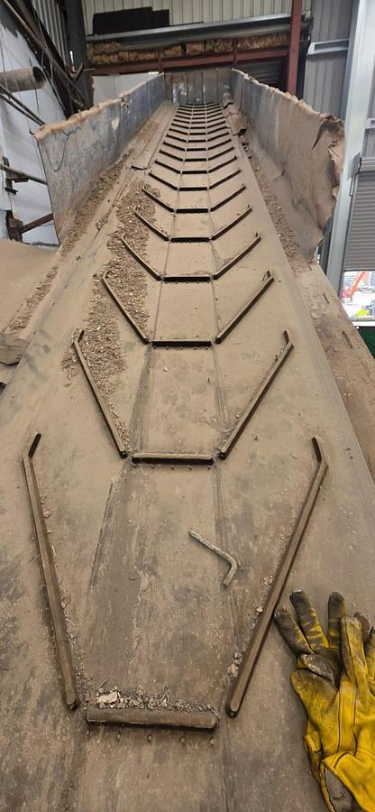 Used 10m x 1m Infeed Conveyor