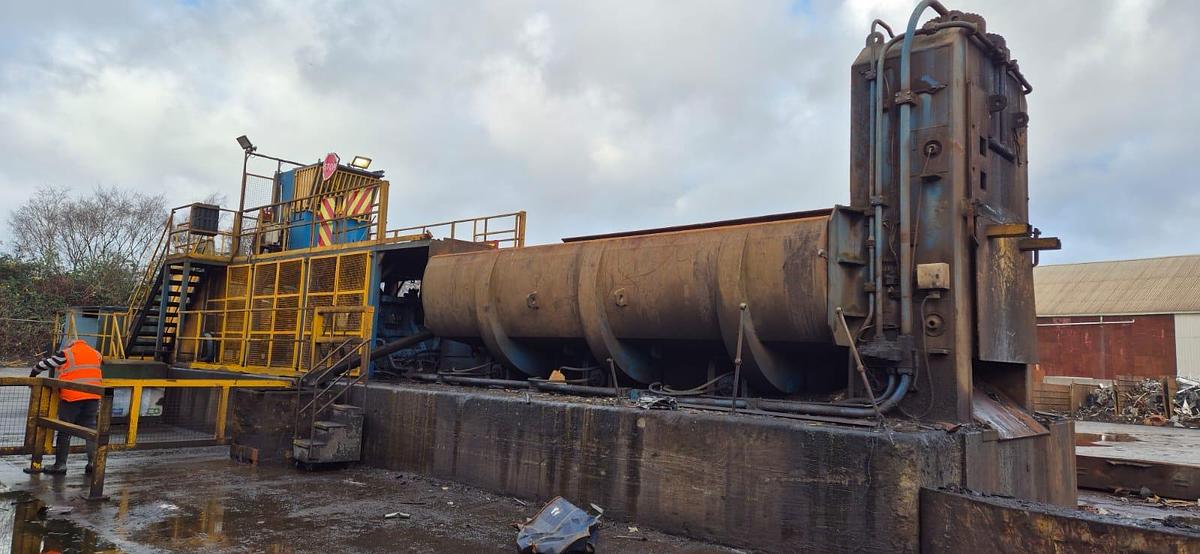 Used 2003 Taurus 973P Metal Shear