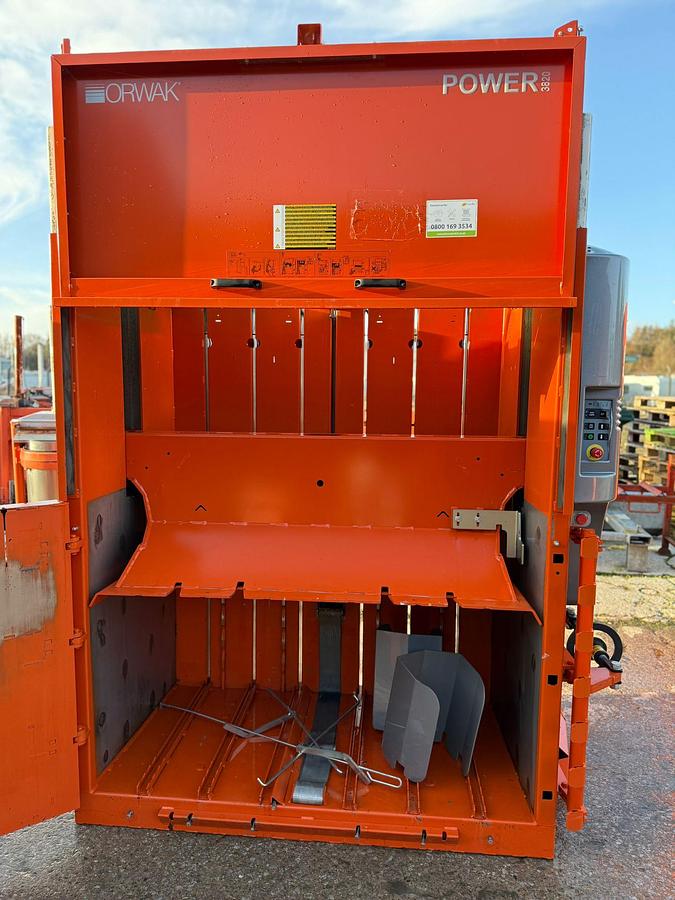 Used Orwak Power 3820 Baler