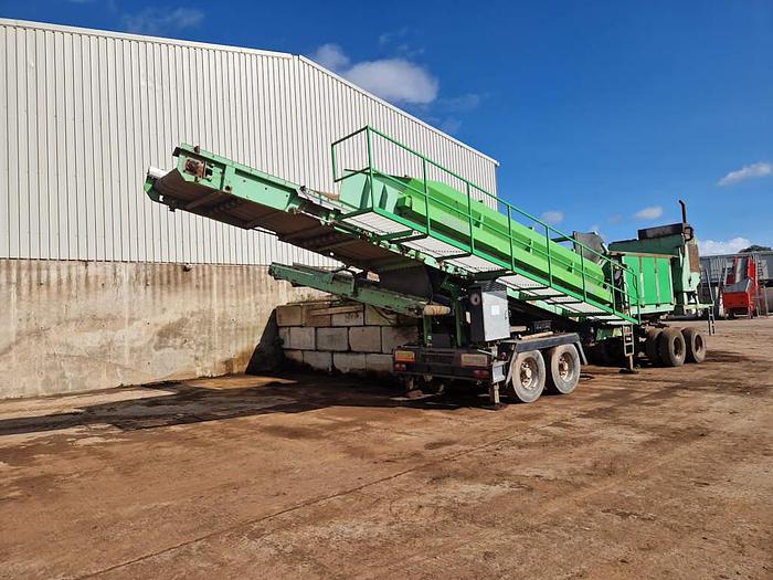 Used 2009 Neuenhauser 2F Mobile Star Screen W/2022 10mm Star Deck 